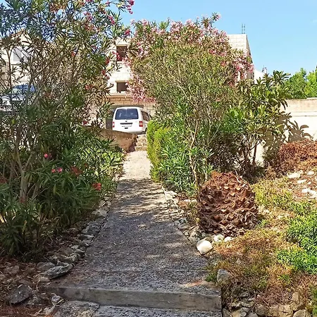 Iv Διαμέρισμα Λομπάρδα